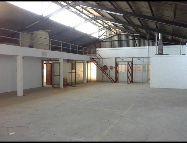 2,060M² WAREHOUSE TO LET IN EPPING INDUSTRIAL